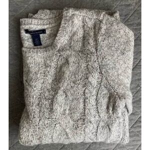 Tommy Hilfiger gray sweater